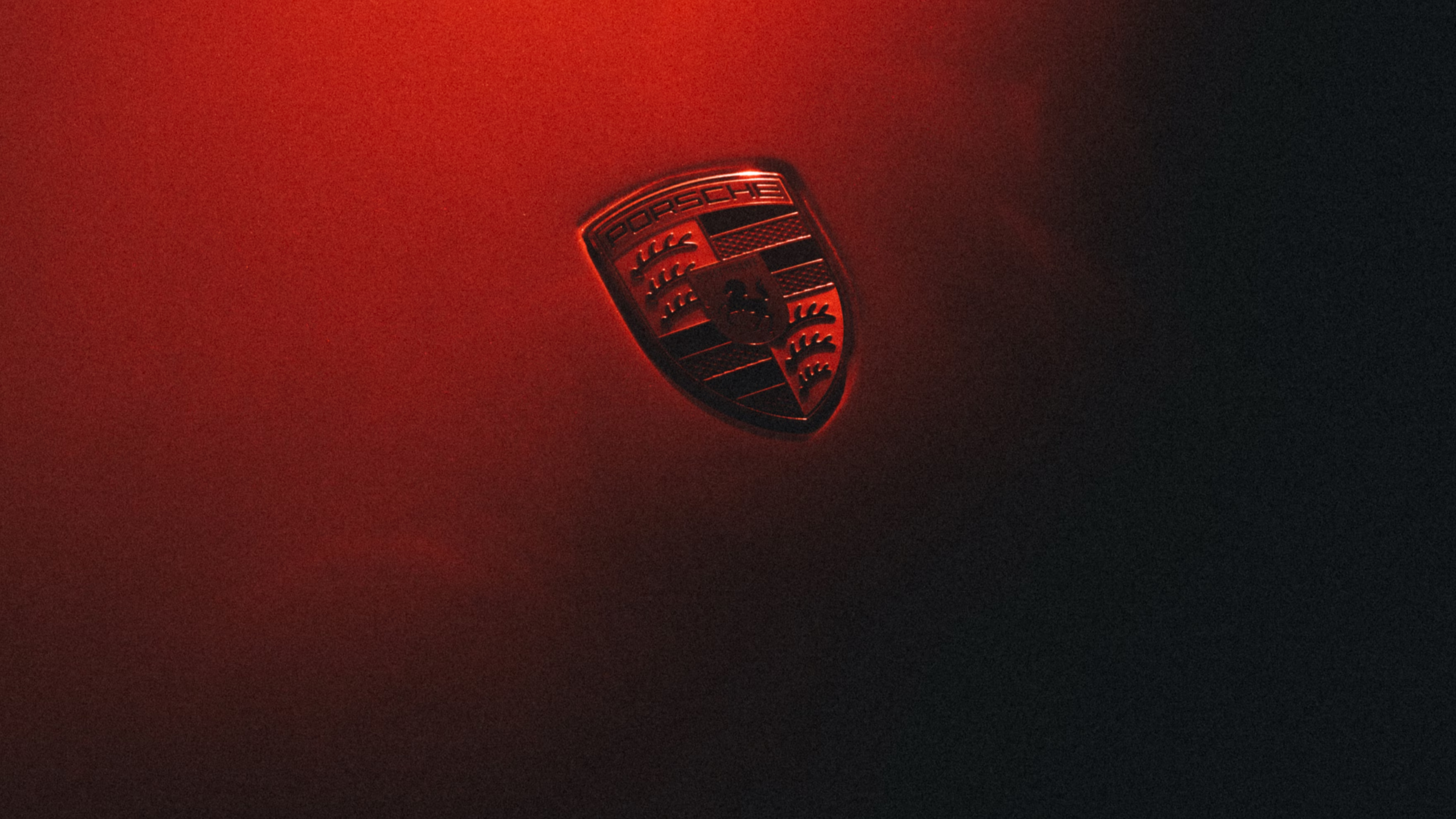 Alfa Romeo Cuore Rosso and Porsche Mission S showcased (2)